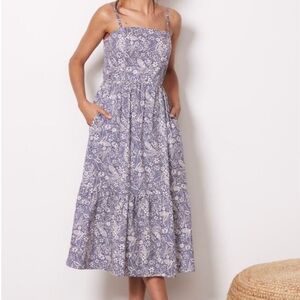 Evereve Talia Floral Midi Dress!